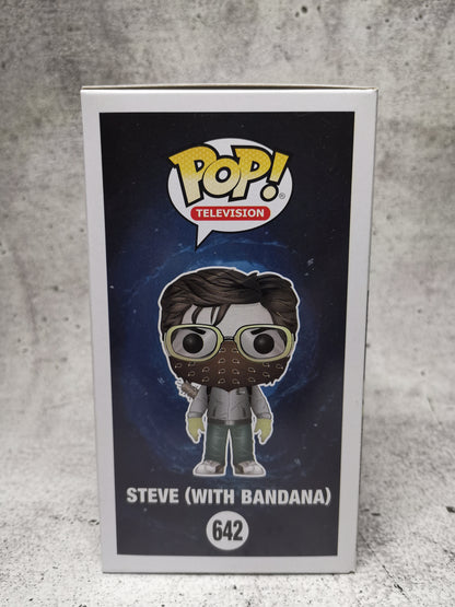 Stranger Things - Steve (with Bandana) 642 - Hot Topic Exclusive - Funko Pop! - Vinyl Figur